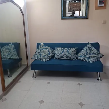 Апартаменты Iolly's House *