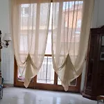 Iolly's House شقة ليفورنو