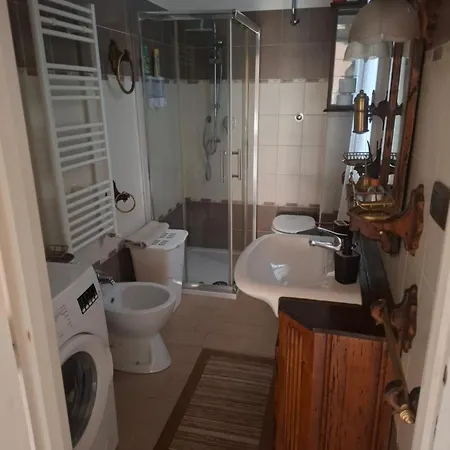 דירה Iolly's House ליבורנו